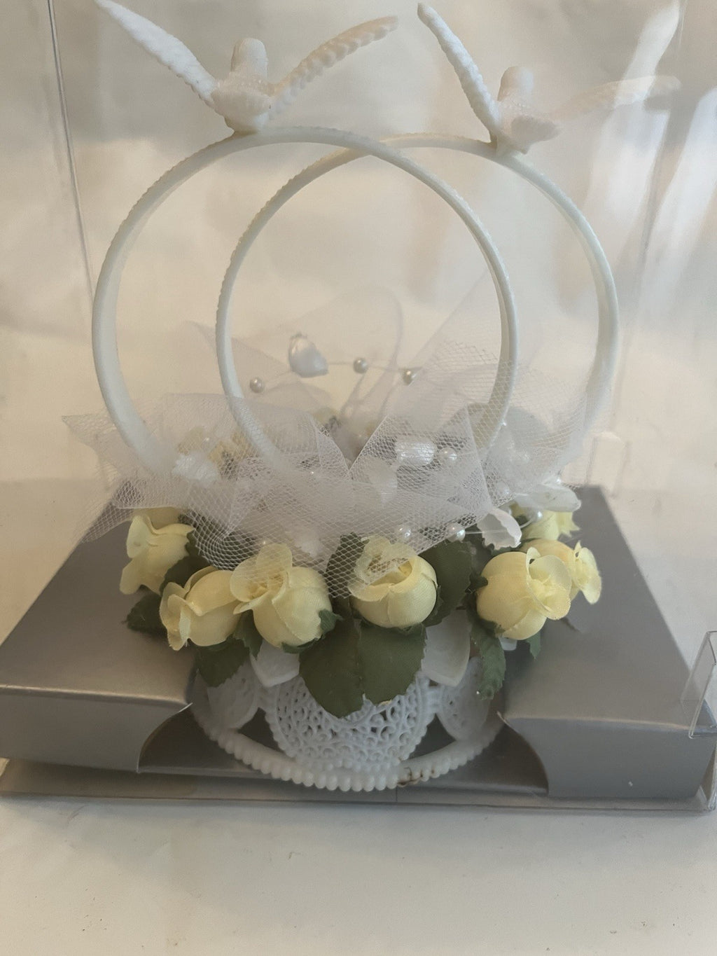 Vintage 1998 Wilson Cake Wedding Topper W/ Rings And Dove, Roses NOS