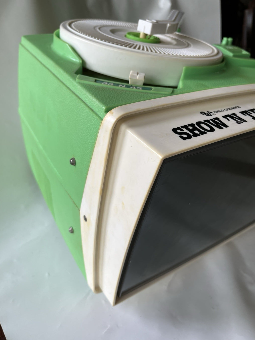 Vintage Child Guidance Show ‘N Tell Green Phono-viewer. Working Condition, GVC