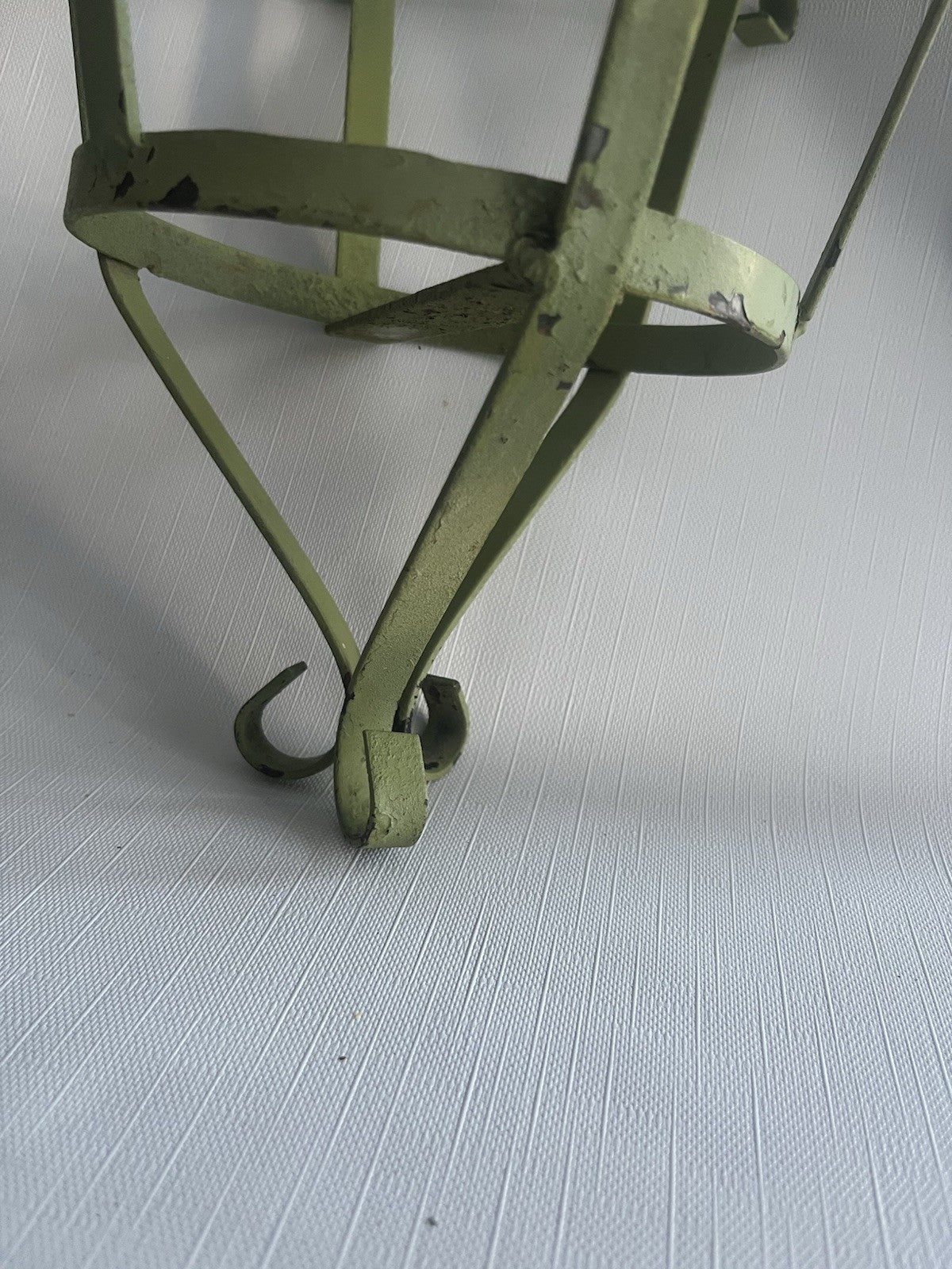 Vintage Green Wrought Iron Scalloped Plant Hanger, Round