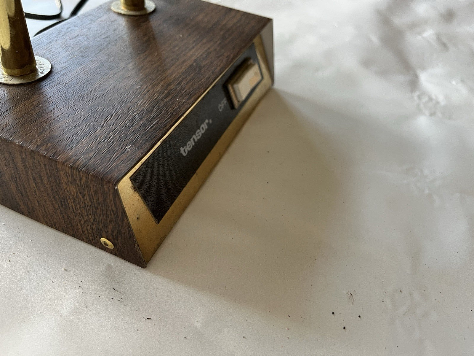 Vintage Tensor Desk Bankers Lamp In Wood And Gold Finish, 18” Side Shade. Works!