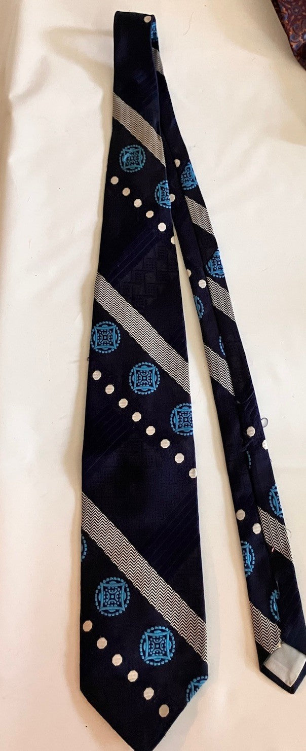 Vintage 1960’s Lot Of 7 Ties; Wide And Skinny Ties, Bow tie Clip On