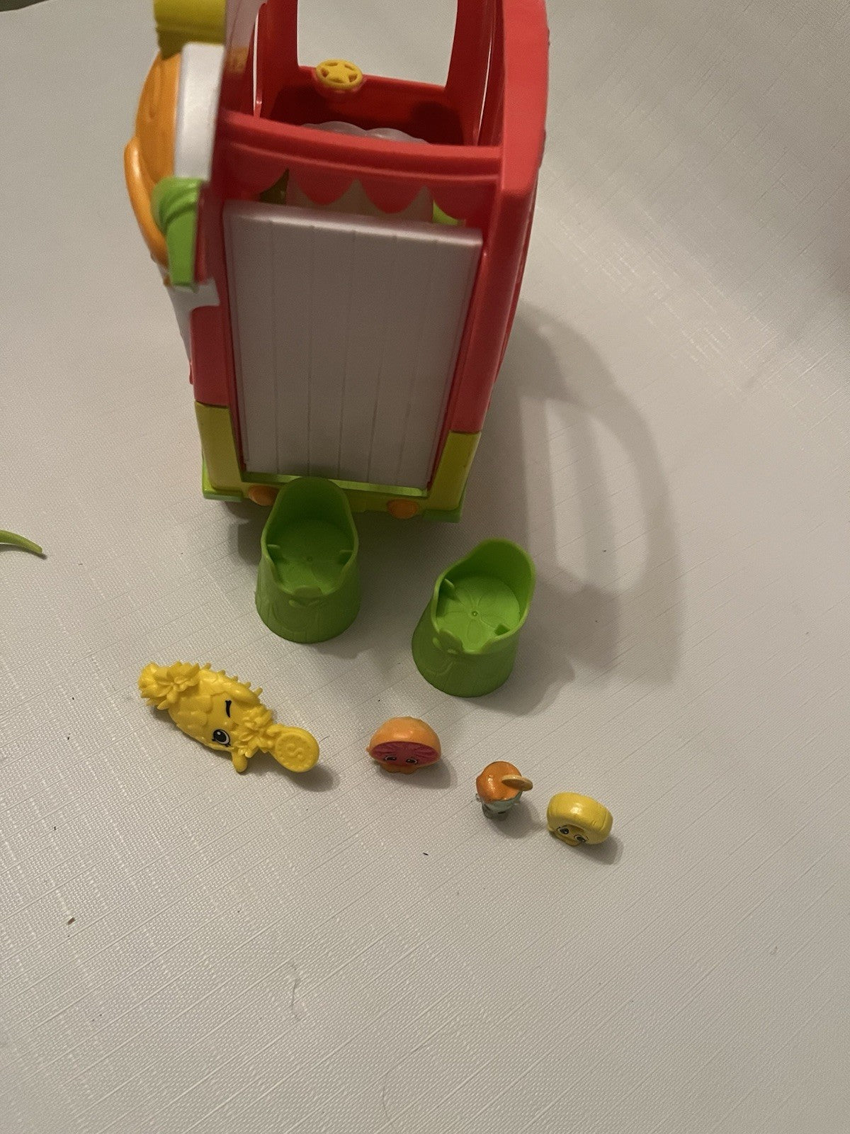 Shopkins Shoppies Pineapple Lily Smoothie Truck combo playset lot