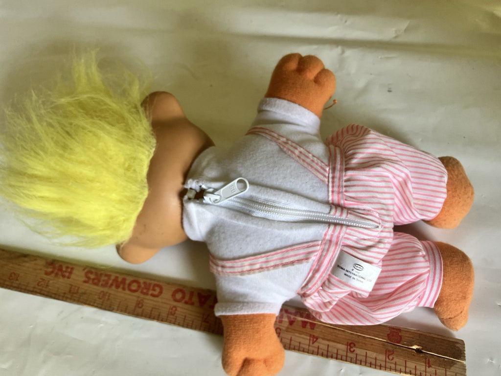 Vtg. 1992 Soma Glo Troll Doll; Light Up Green Eyes W/ Yellow Hair. Pink/white