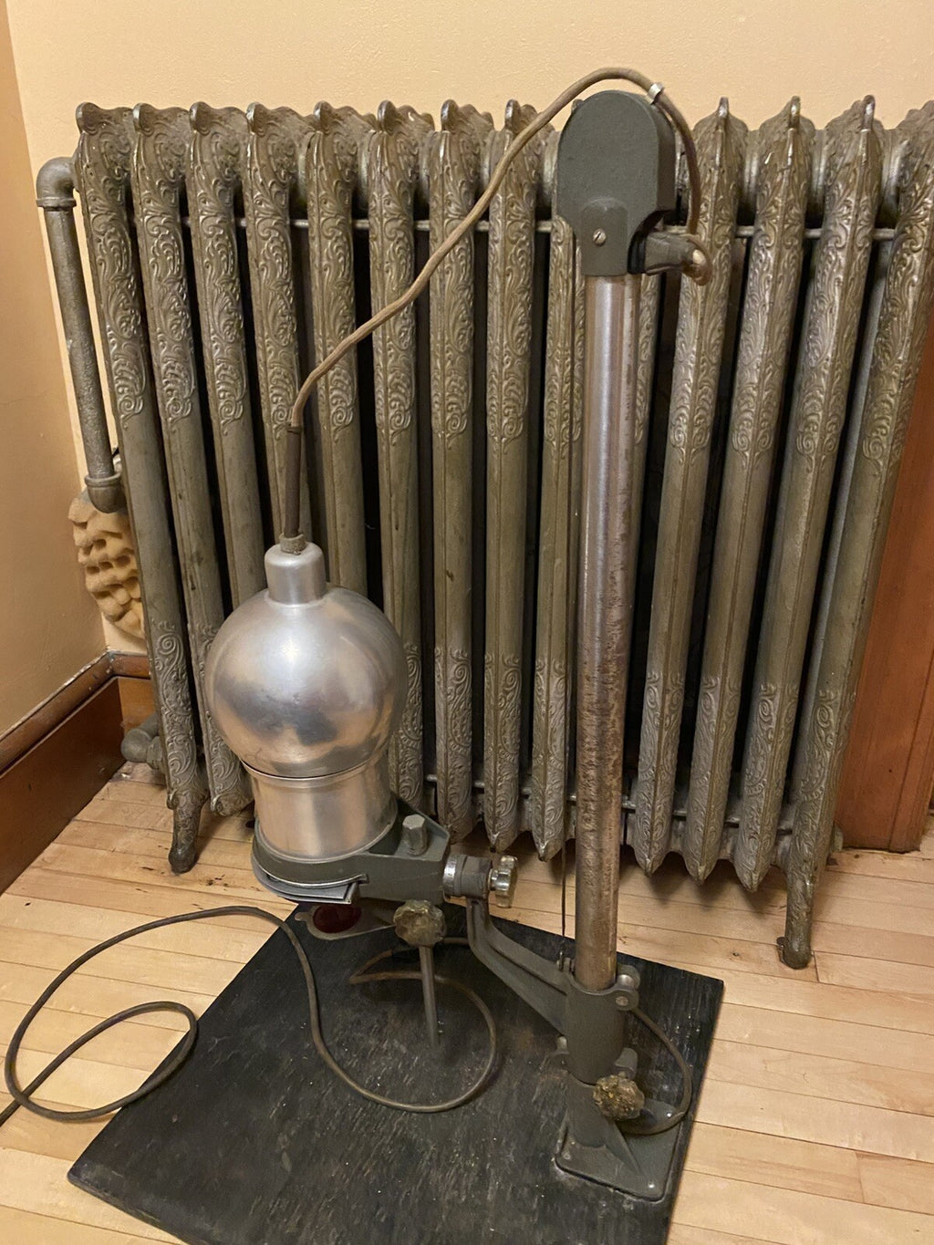Kodak Precision Enlarger Model 1 Museum Piece All Original Working Bulb Read!