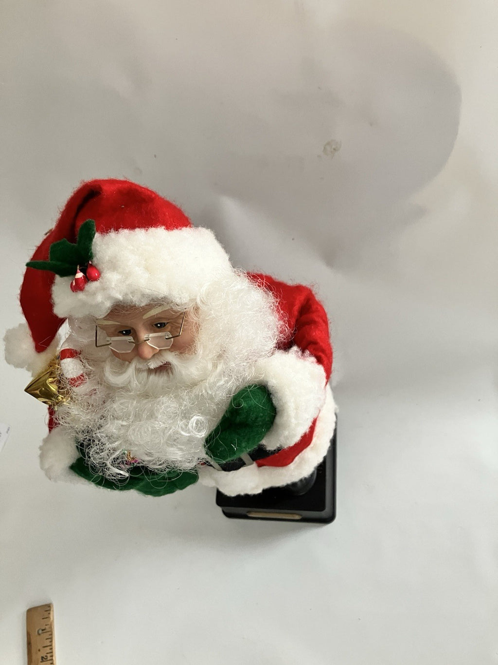 Vintage 1995 Holiday Creations Santa Claus Musical 16" Christmas Figure "Noel "