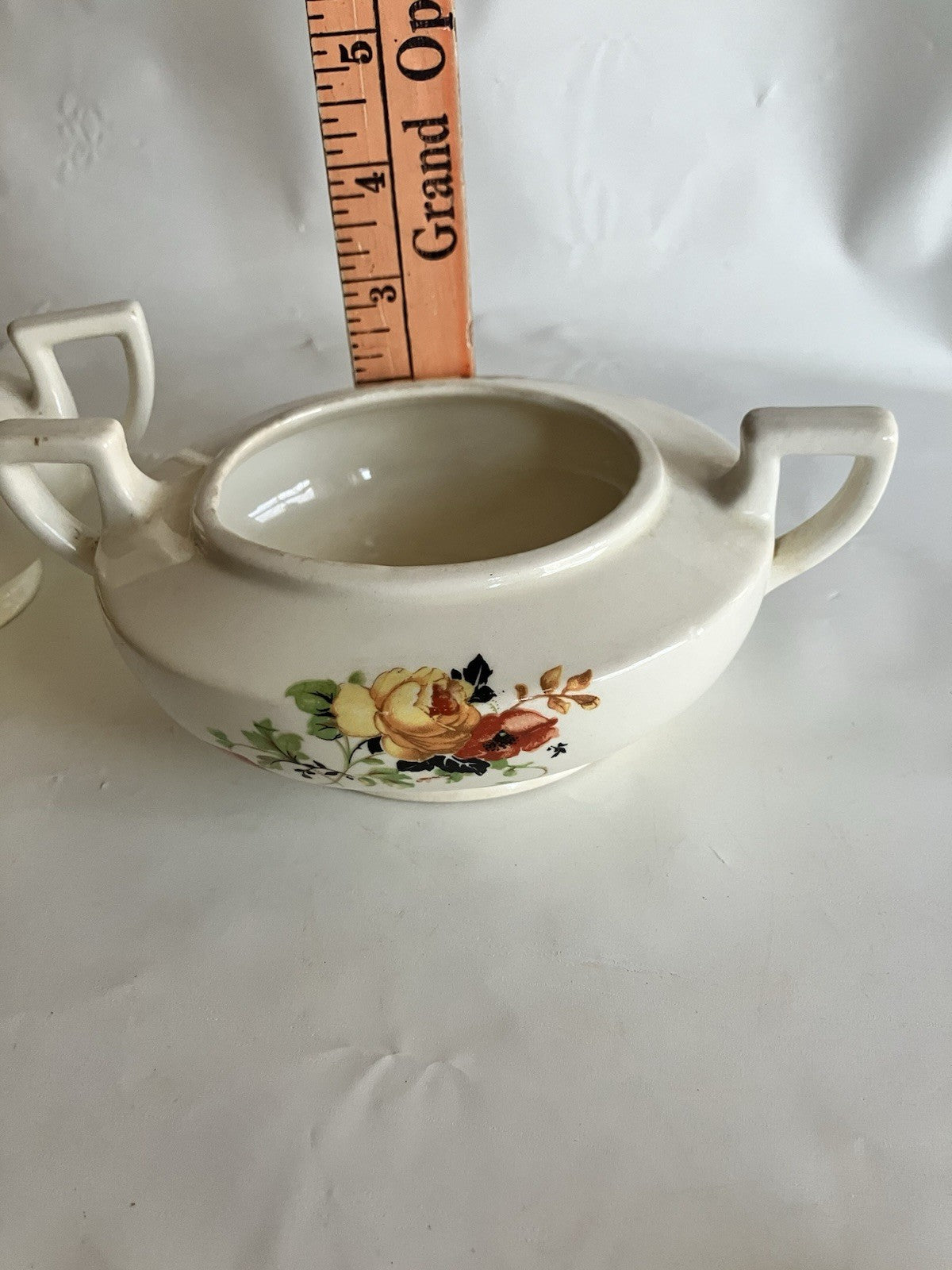 Vintage Homer Laughlin China Sugar Dish And Creamer; C49N8/13