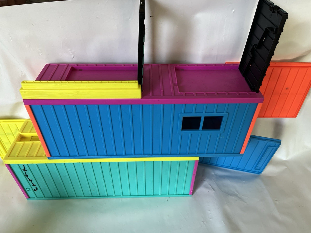 L.O.L. Surprise! Clubhouse Remix Playset Partial Set PHOTOS For Details