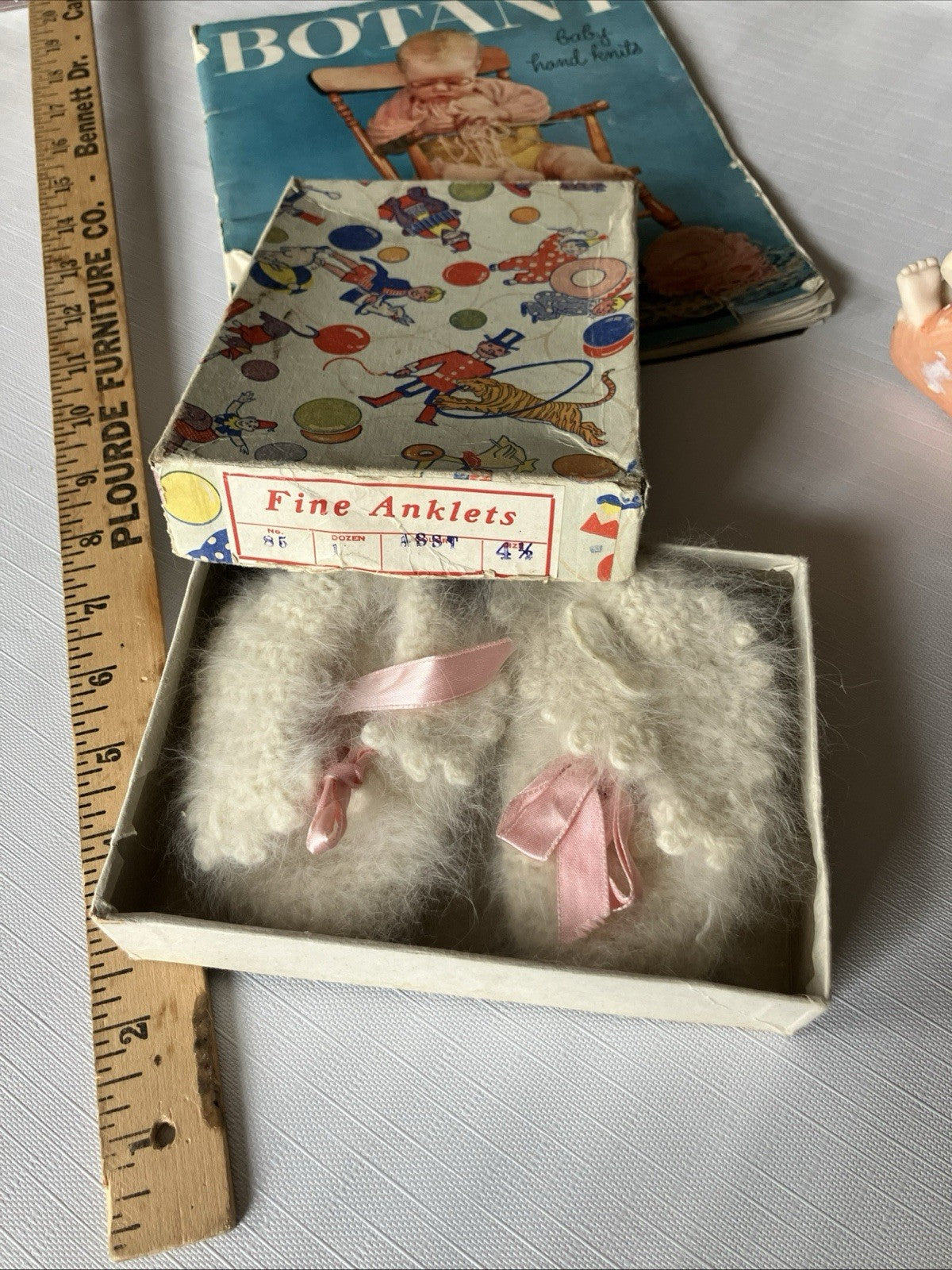 Vintage 1950s Baby Fine Anklets, Figurine And Botany Magazine