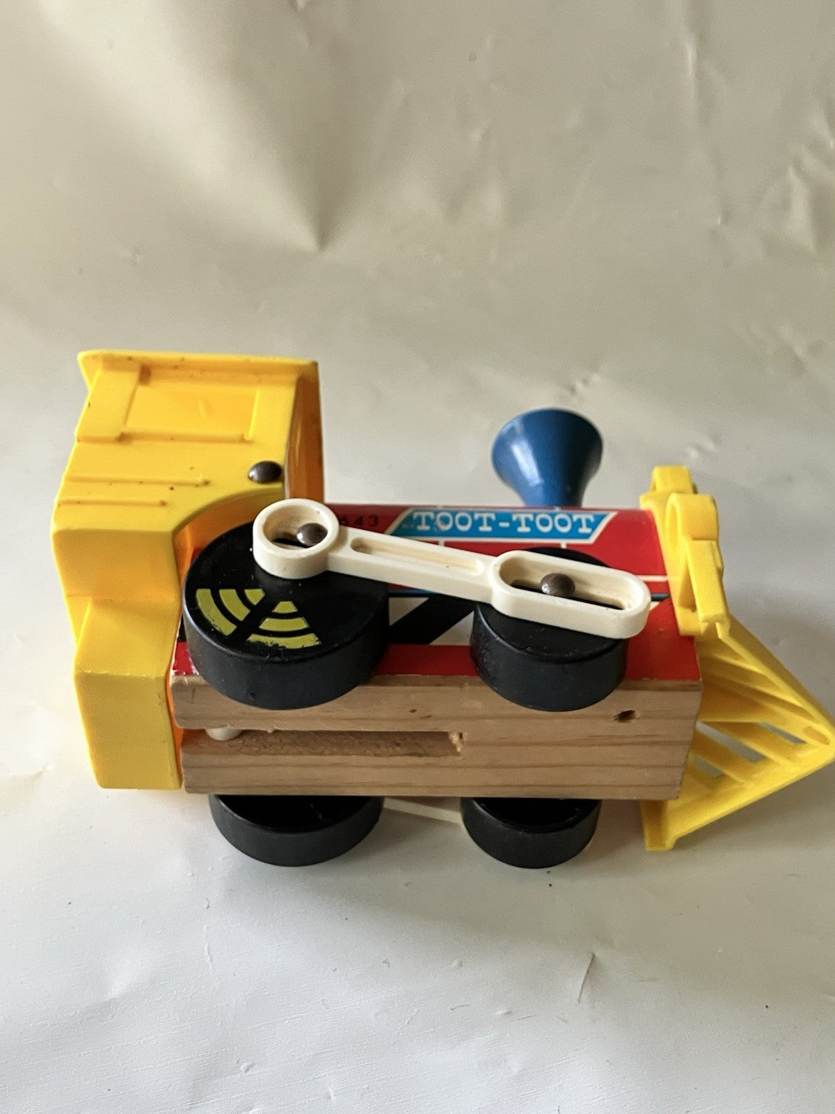 Vintage Fisher Price Toot Toot Train Engine #643 1960s Wooden Body Pull Toy