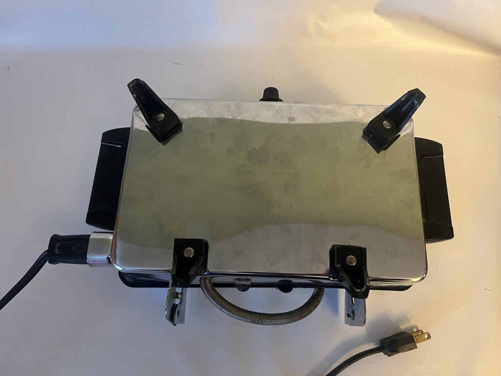 Rival MFG. Co. Waffle/Grill Model No. 92T/1