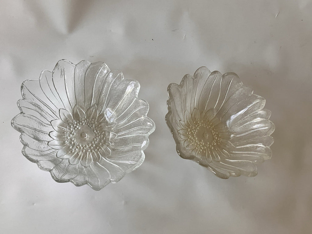 Vintage 1970s Indiana Glass Etched Floral Bowl Trio;