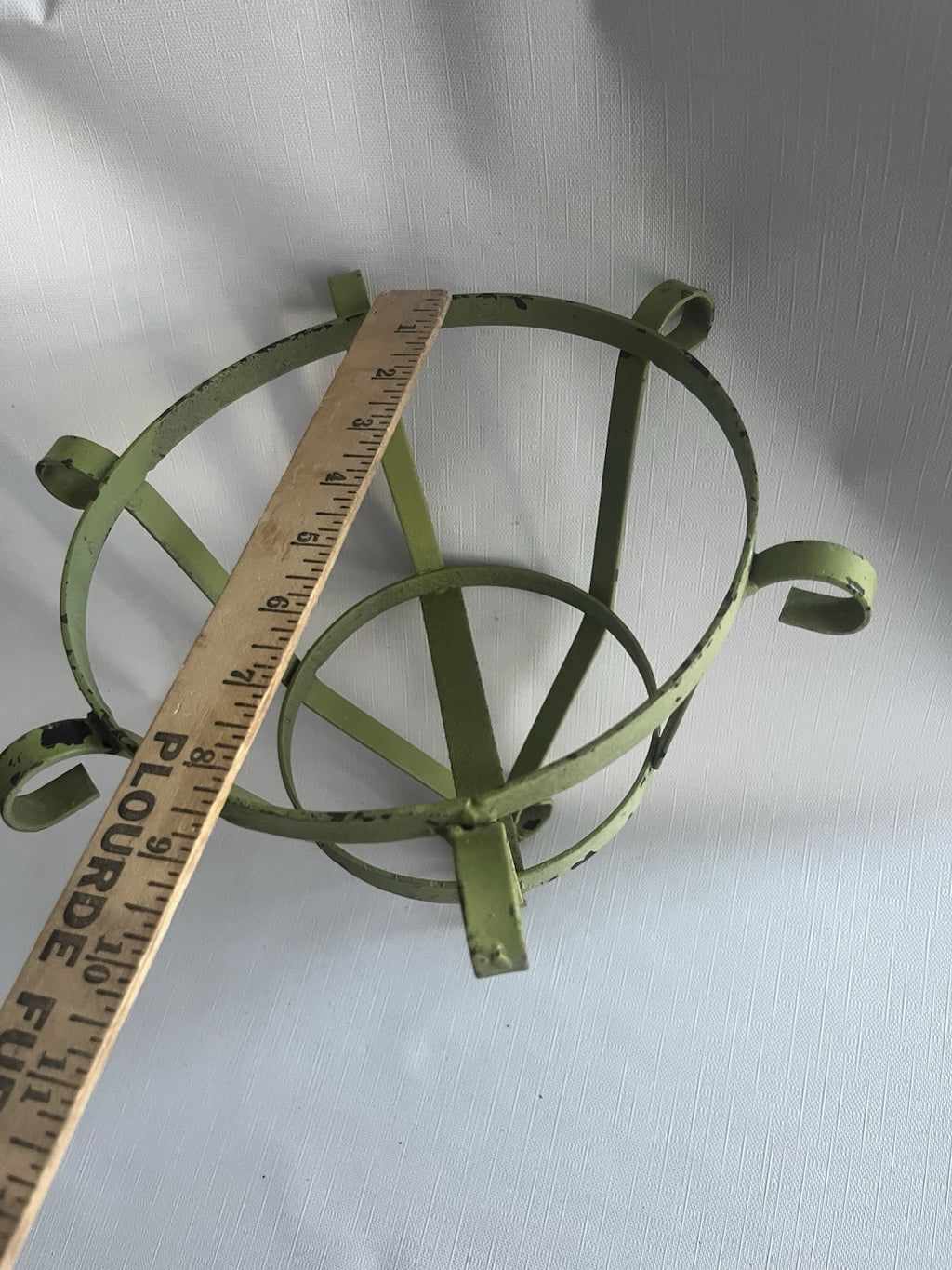 Vintage Green Wrought Iron Scalloped Plant Hanger, Round