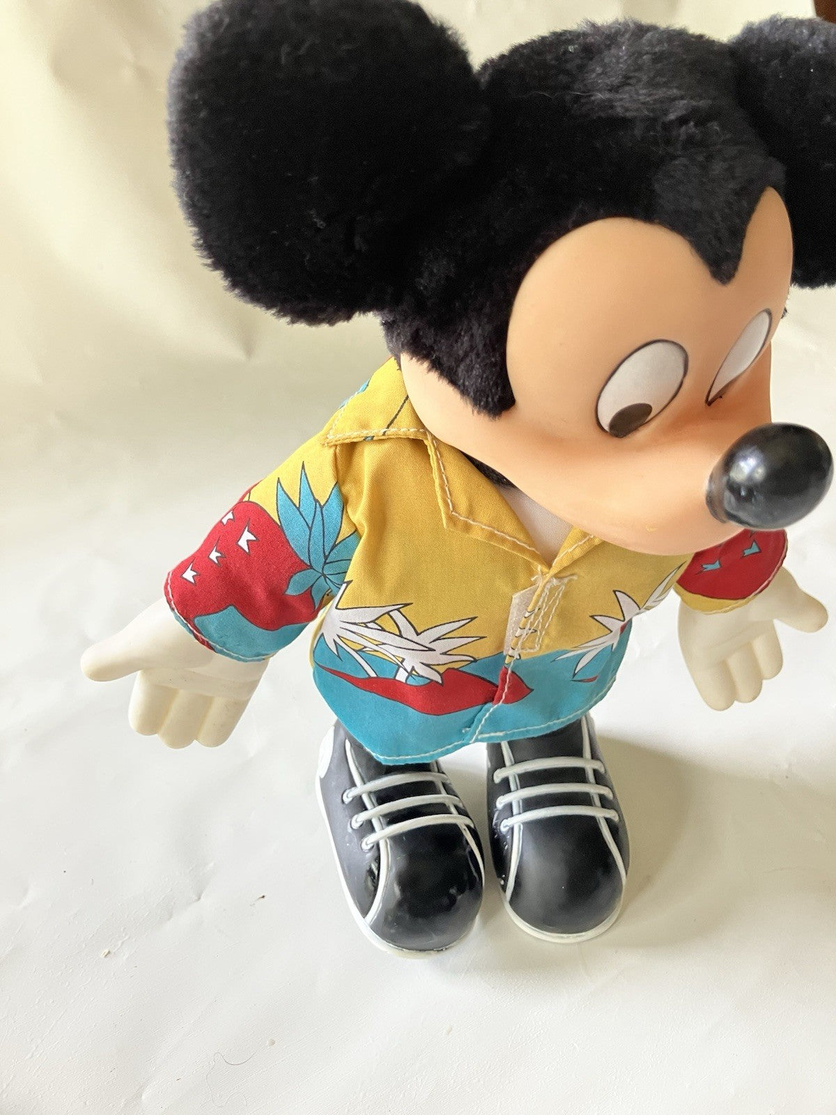 Disney 1987 Mickey Mouse Tourist - Applause Doll Plush  Vintage