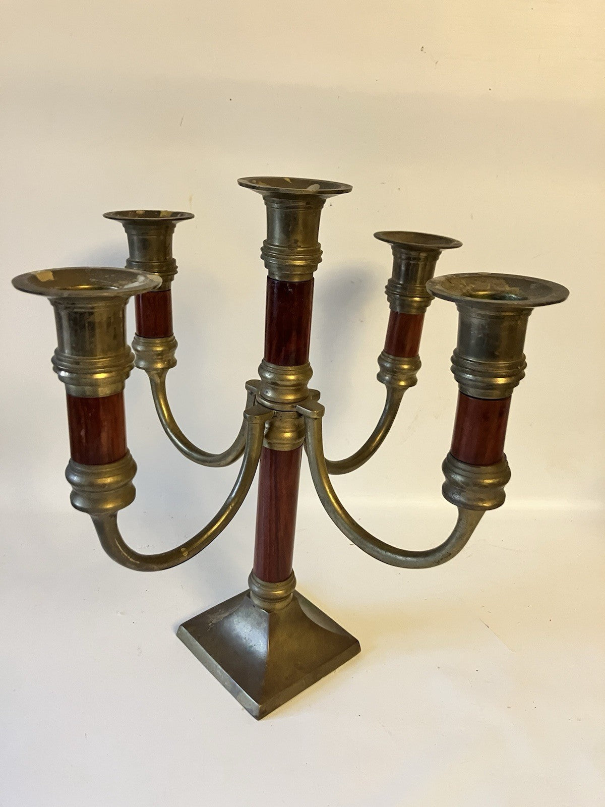 Vintage Brass 4 Arm Adjustable Candelabra With Traditional 5 Candle Capacity
