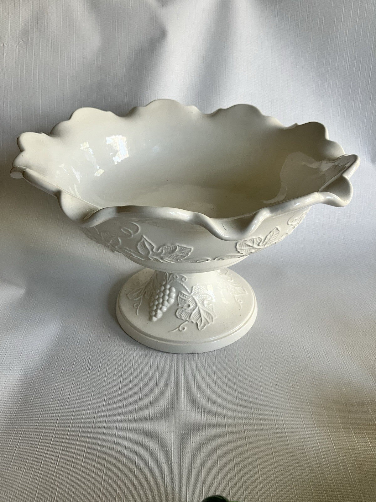 Vintage 1969 White Ceramic Harvest Emodied Pedestal Fruit bowl