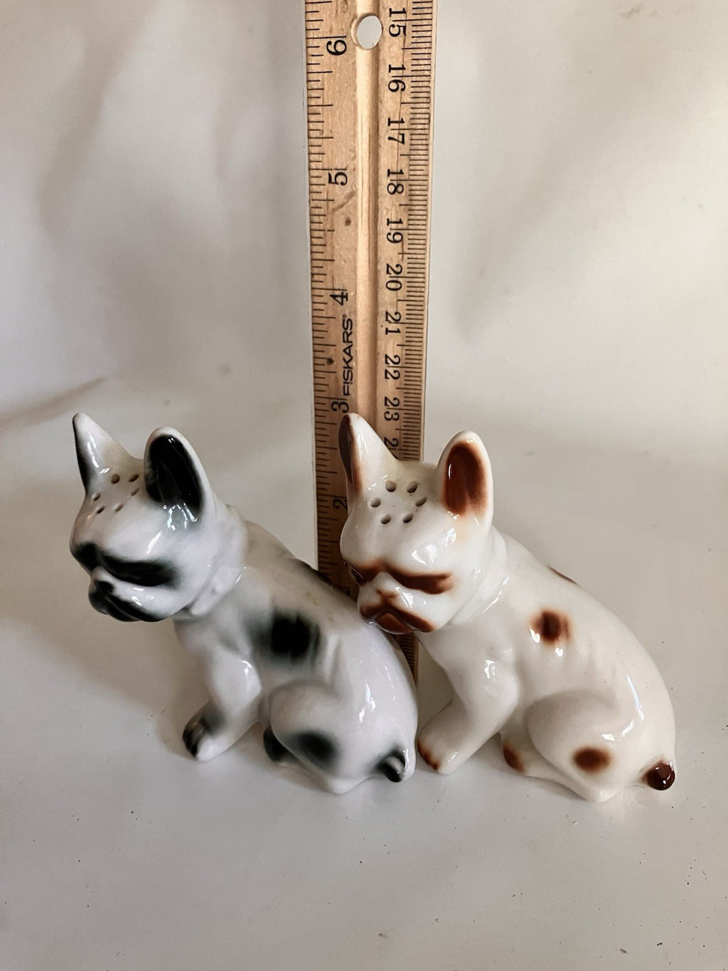 Vintage 1960s Lot Of 2 Bull Dog/Dogs Salt And Pepper Shaker Sets. EVC!