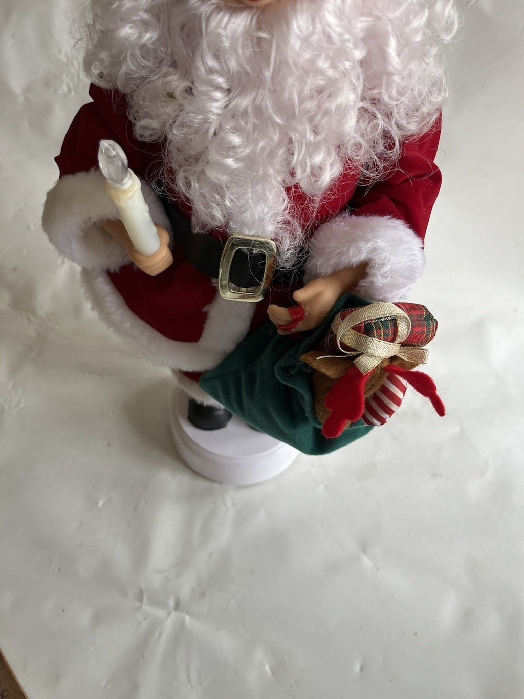 Vintage Christmas Santa With Candle/Toys Movement Figure By Padma