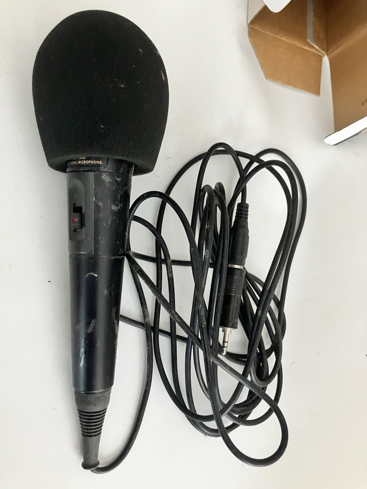 Optimus Unidirectional Dynamic Microphone Mdl. 33-3021 Corded Mic Orignal Box