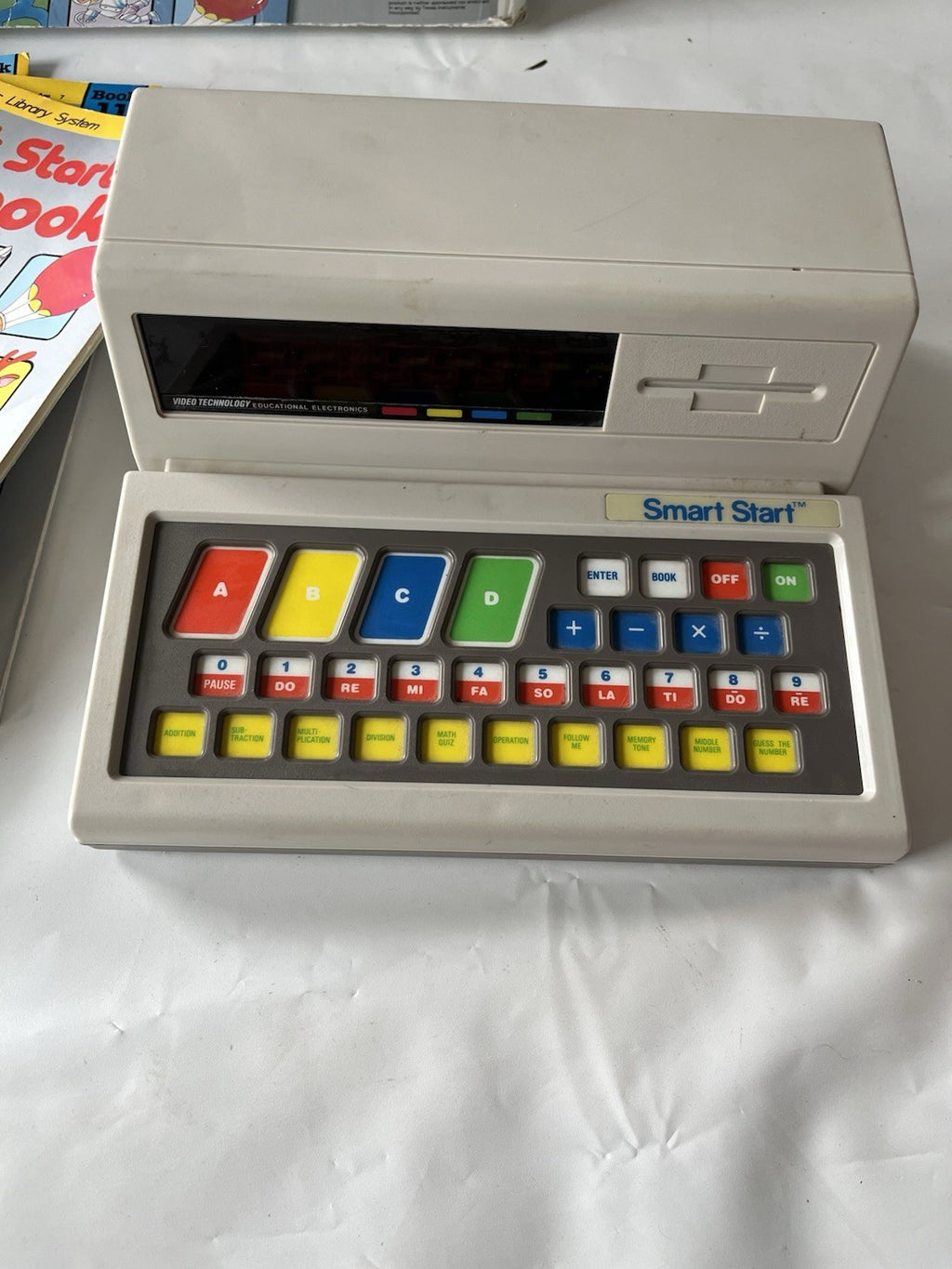 Vintage Kids Smart Start Interactive Pre-computer Learning Machine W/box, Books