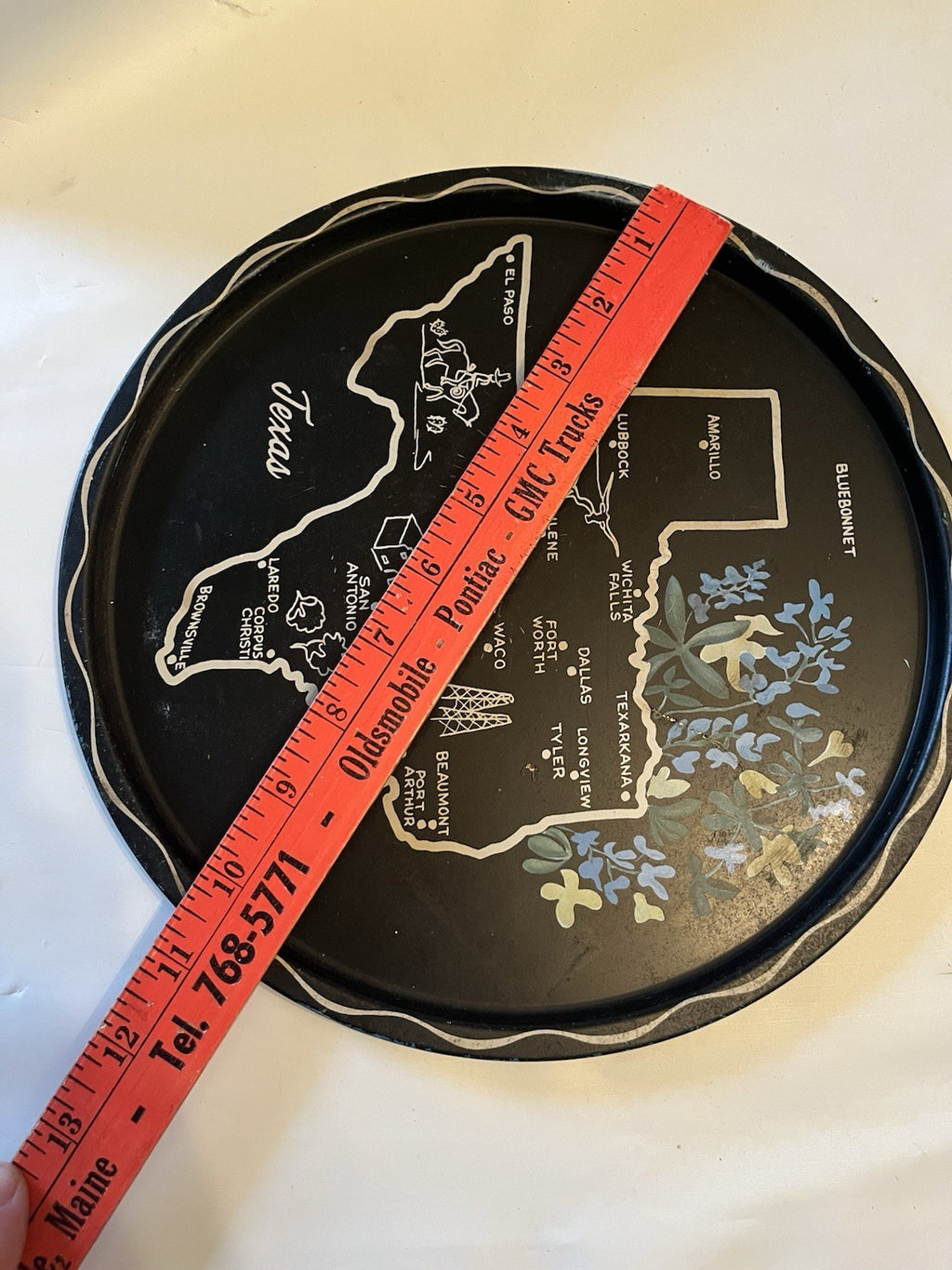Vintage Nashco Handpainted Tole Tray Lot Of 2 10” Round, Floral And Texas
