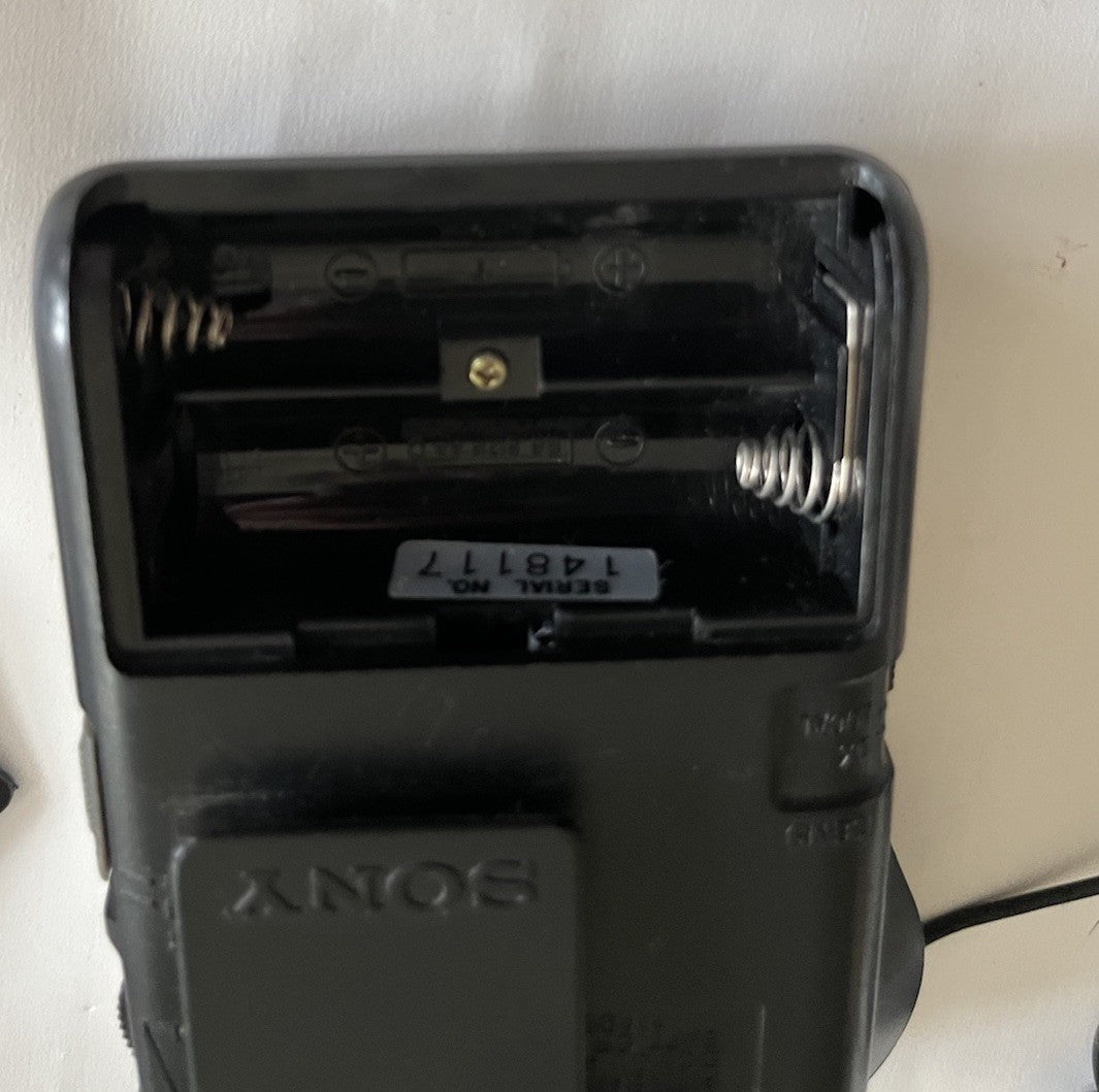 Sony Walkman SRF-26 Portable Stereo FM Radio w/Belt Clip & Headphones Vintage