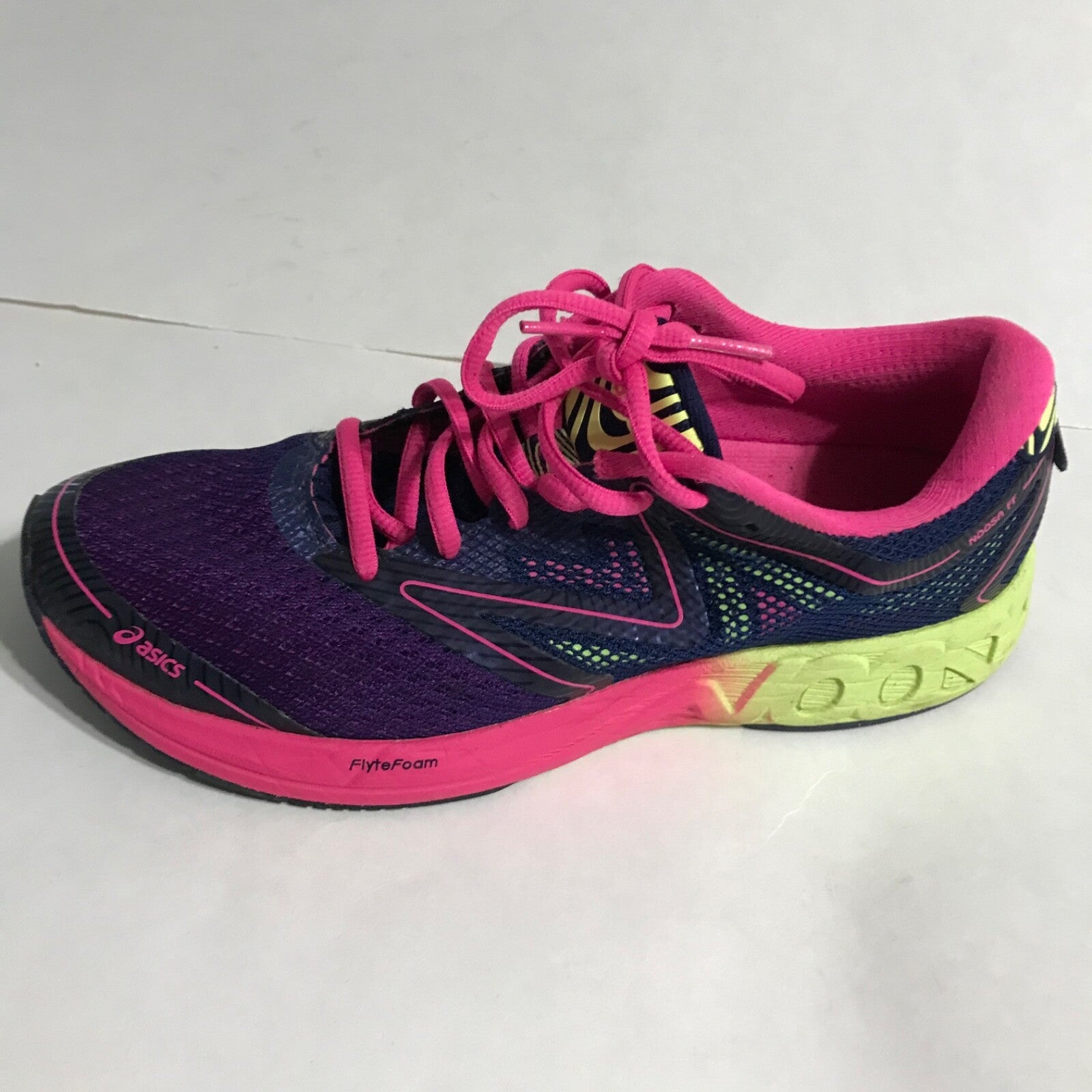 Asics Noosa Women's Flyte Foam Size 7.5 