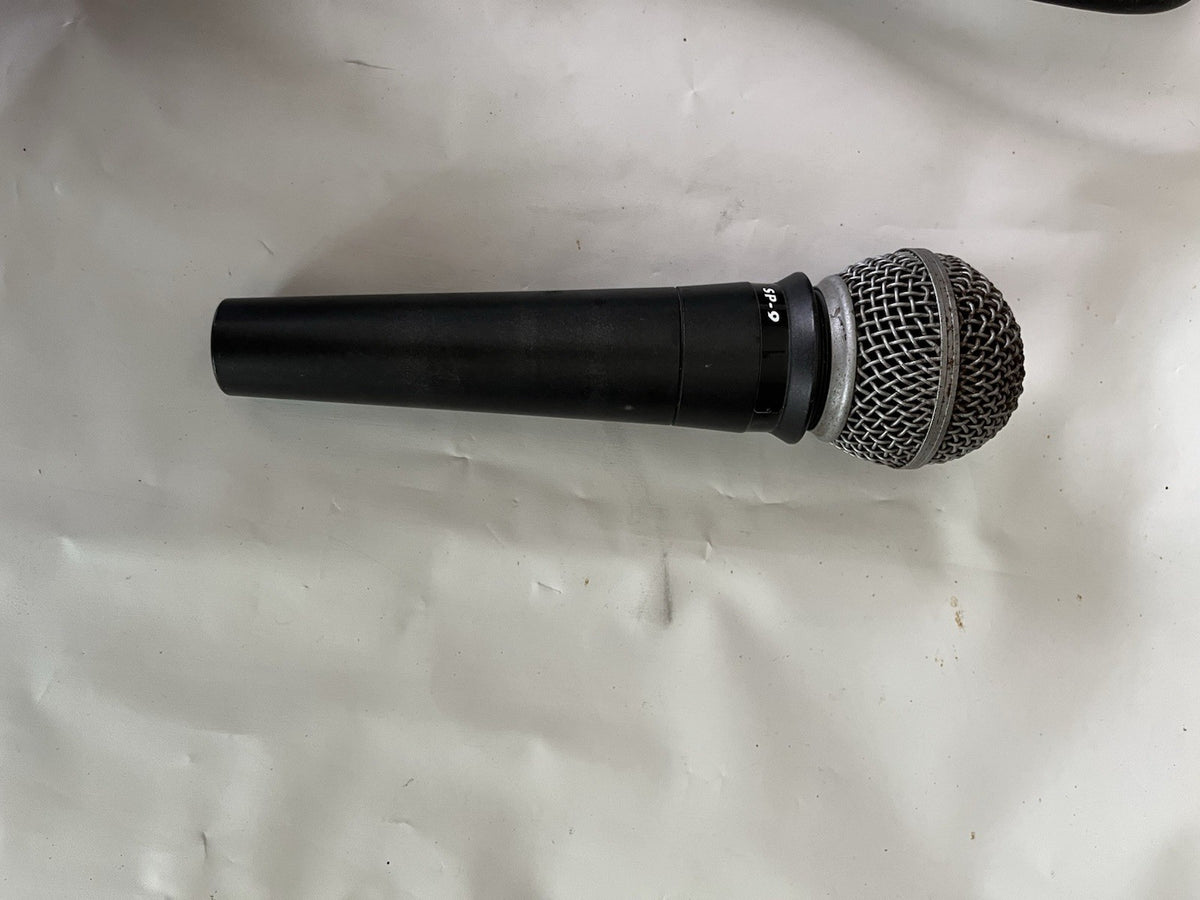 Lot of 2 Microphones Realistic Highball 33-984A/Starpower SP-9 & Cables Lot