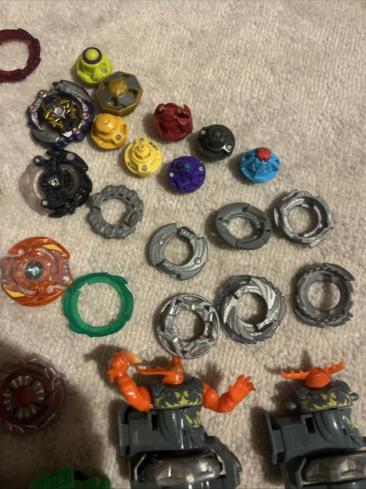 beyblade metal fusion Lot Parts/Spinners