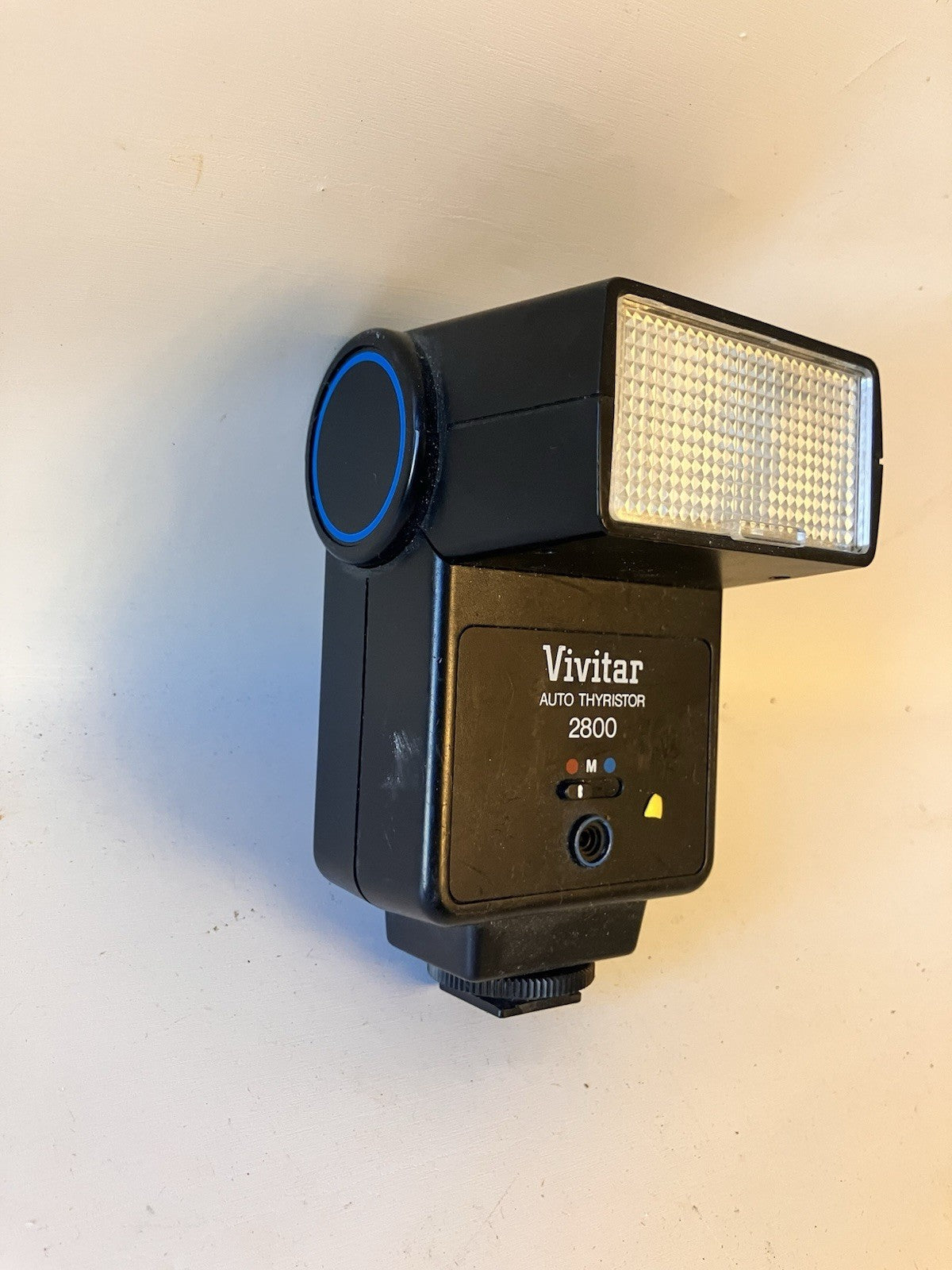 Vintage Vivitar Auto Thyristor 2800 Shoe Mount Flash Accessory