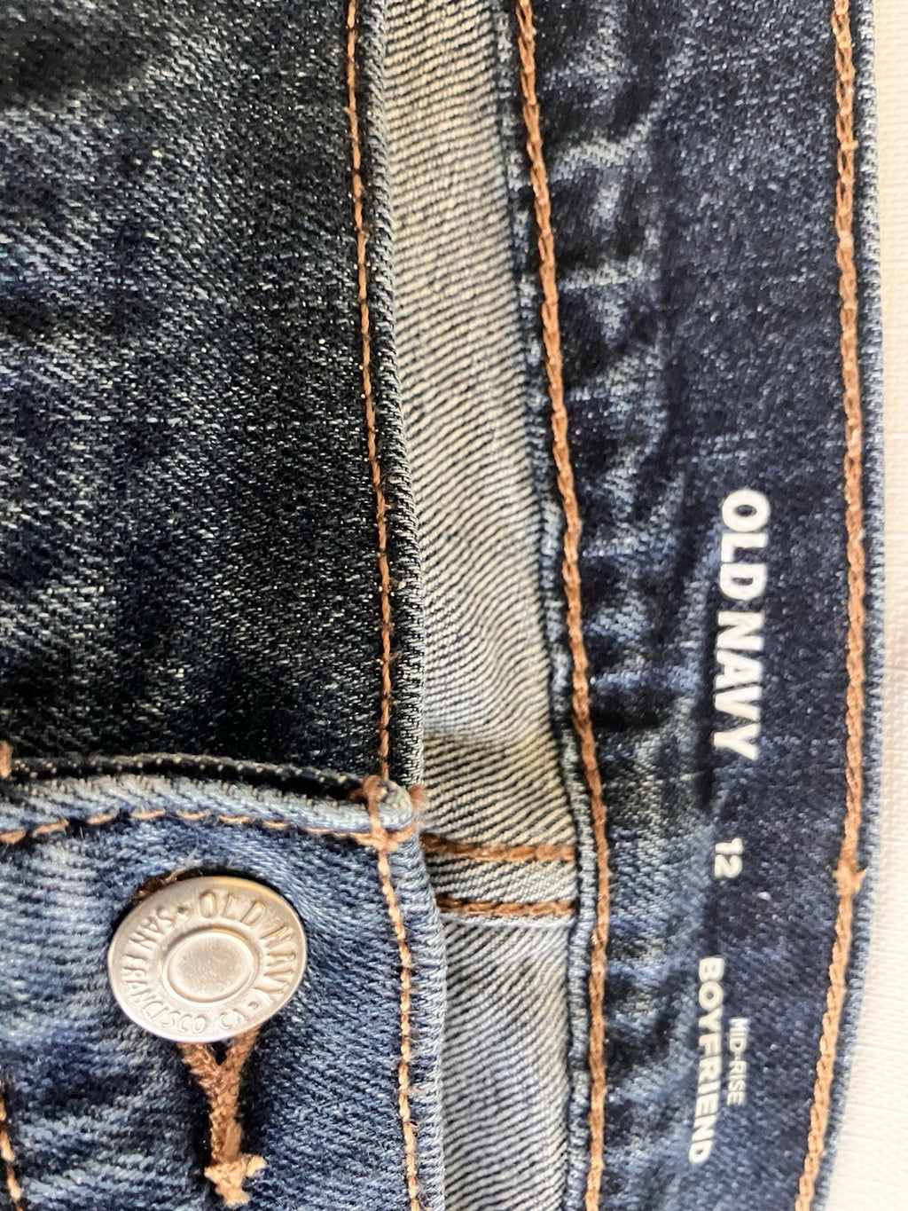 Old Navy Women’s Size 12 Hi-rise Boyfriend Jean