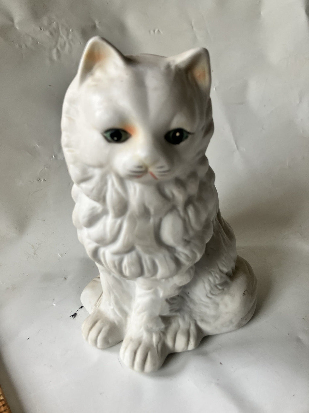 Vintage White Porcelain Persian Cat Figurine 6.5” Tall