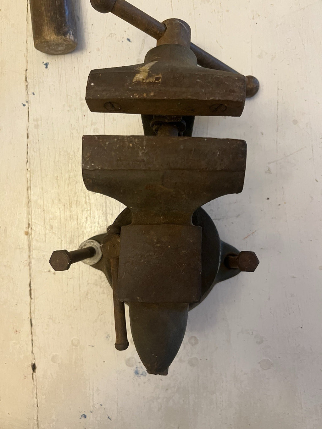 Vintage LITTLESTOWN NO.112 3-1/2" Bench Vise With 3 Pound Hammer