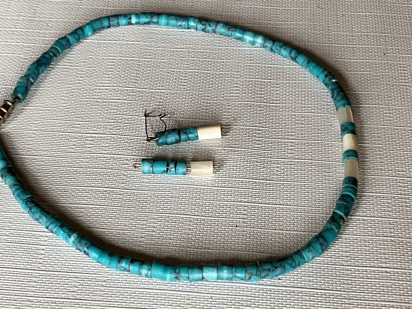 Turquoise And Opaque Beaded Necklace