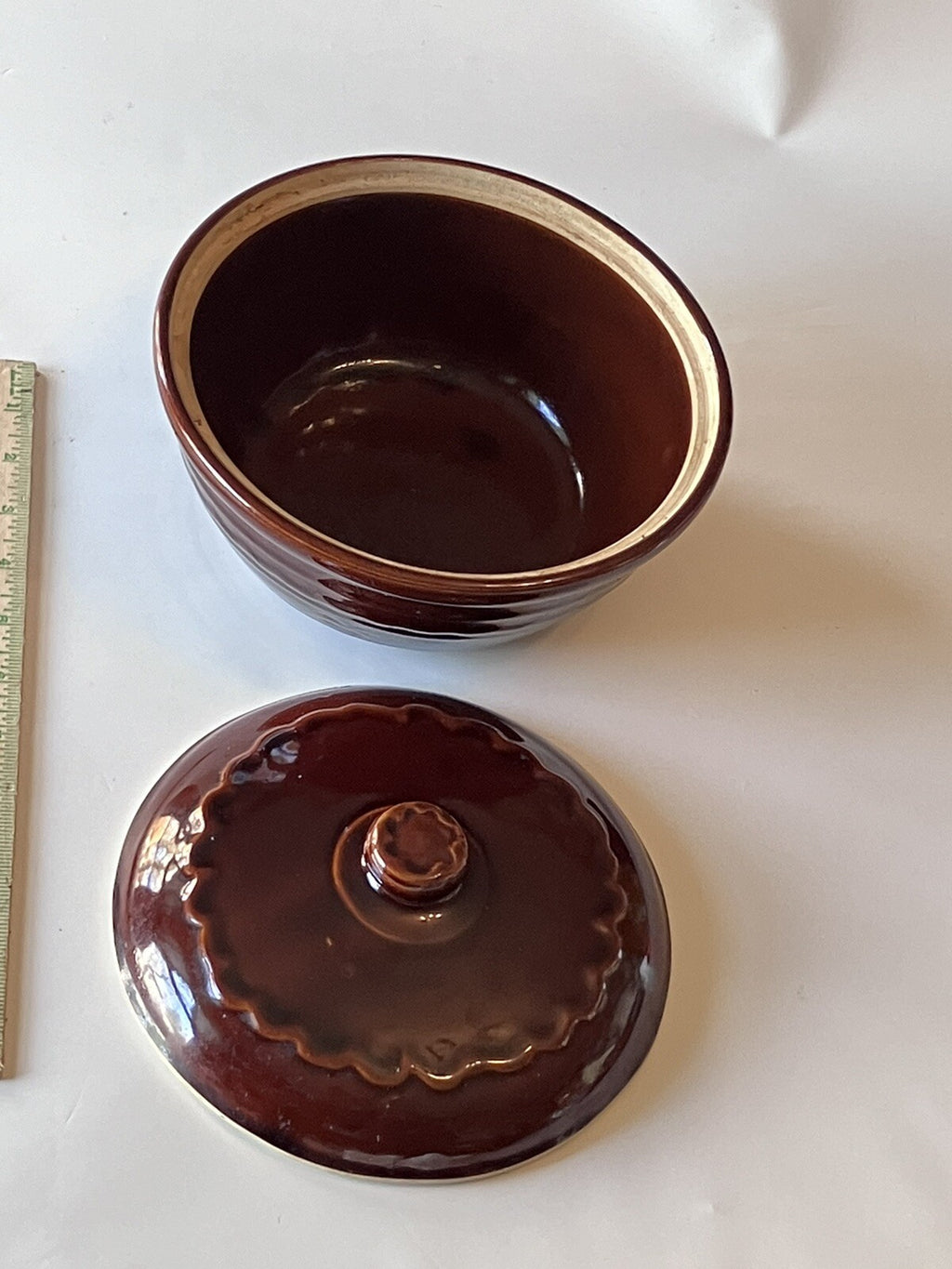 Vintage MarCrest Stoneware 8” Ovenproof Bowl With Original Lid. EVC