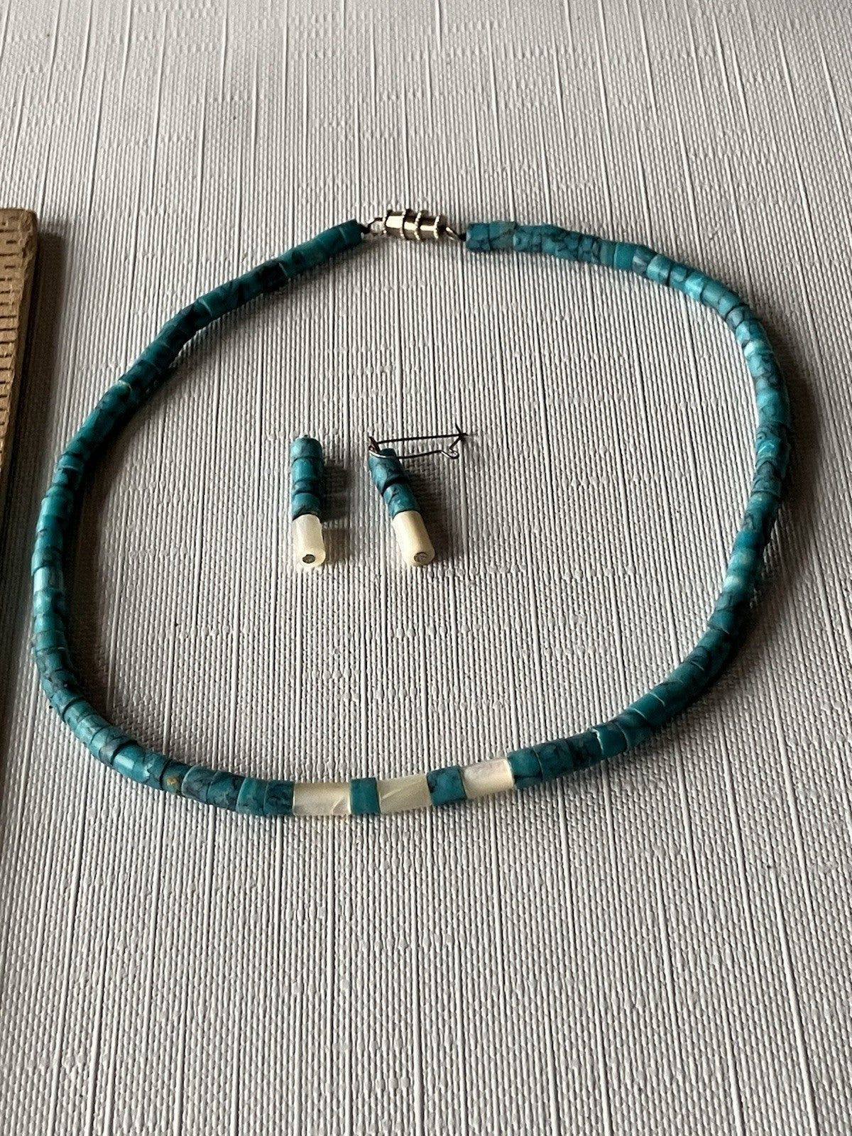 Turquoise And Opaque Beaded Necklace