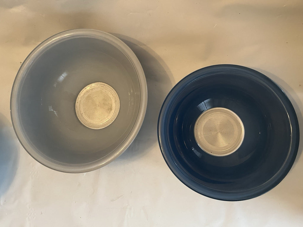 Pyrex Vintage Moody Blues Clear Bottom Nesting Mixing Bowls 323 325 Set of 2