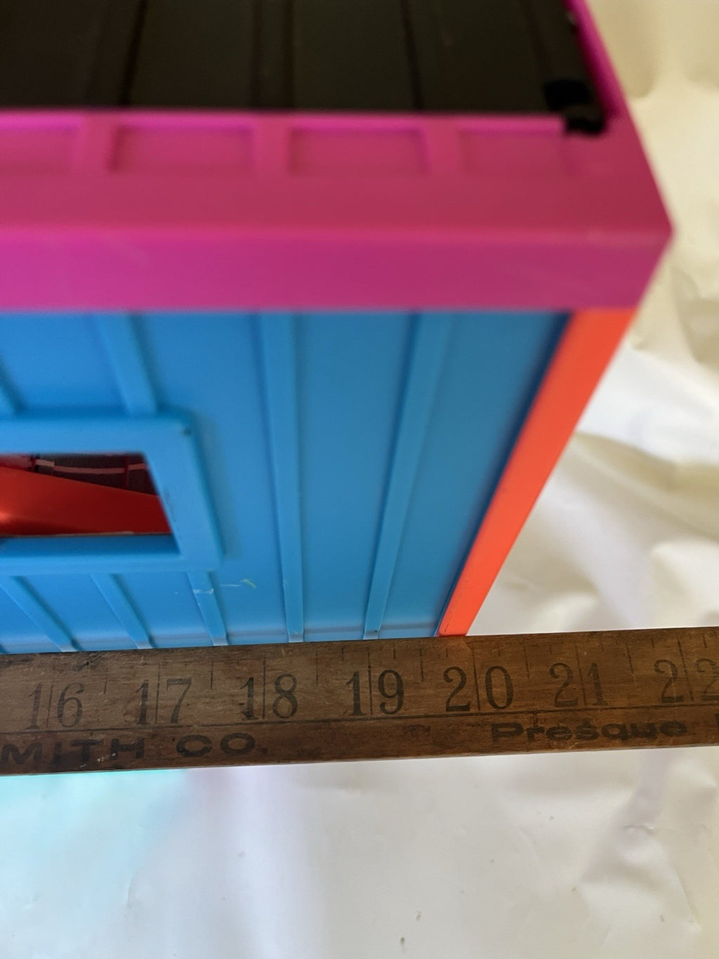 L.O.L. Surprise! Clubhouse Remix Playset Partial Set PHOTOS For Details