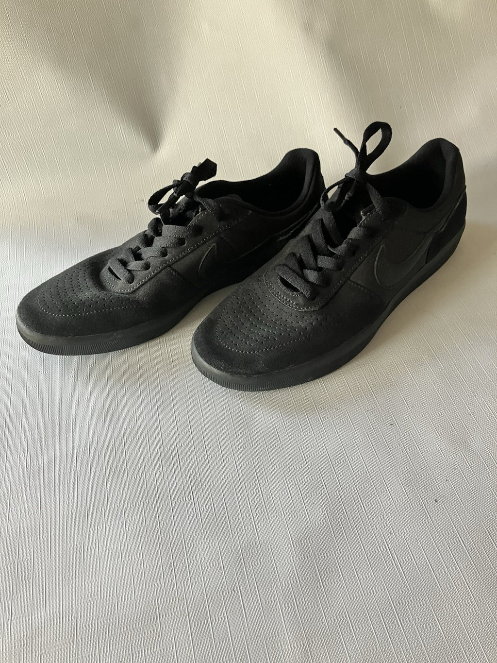 Size 8 - Nike Retro GTS Triple Black; NWOB