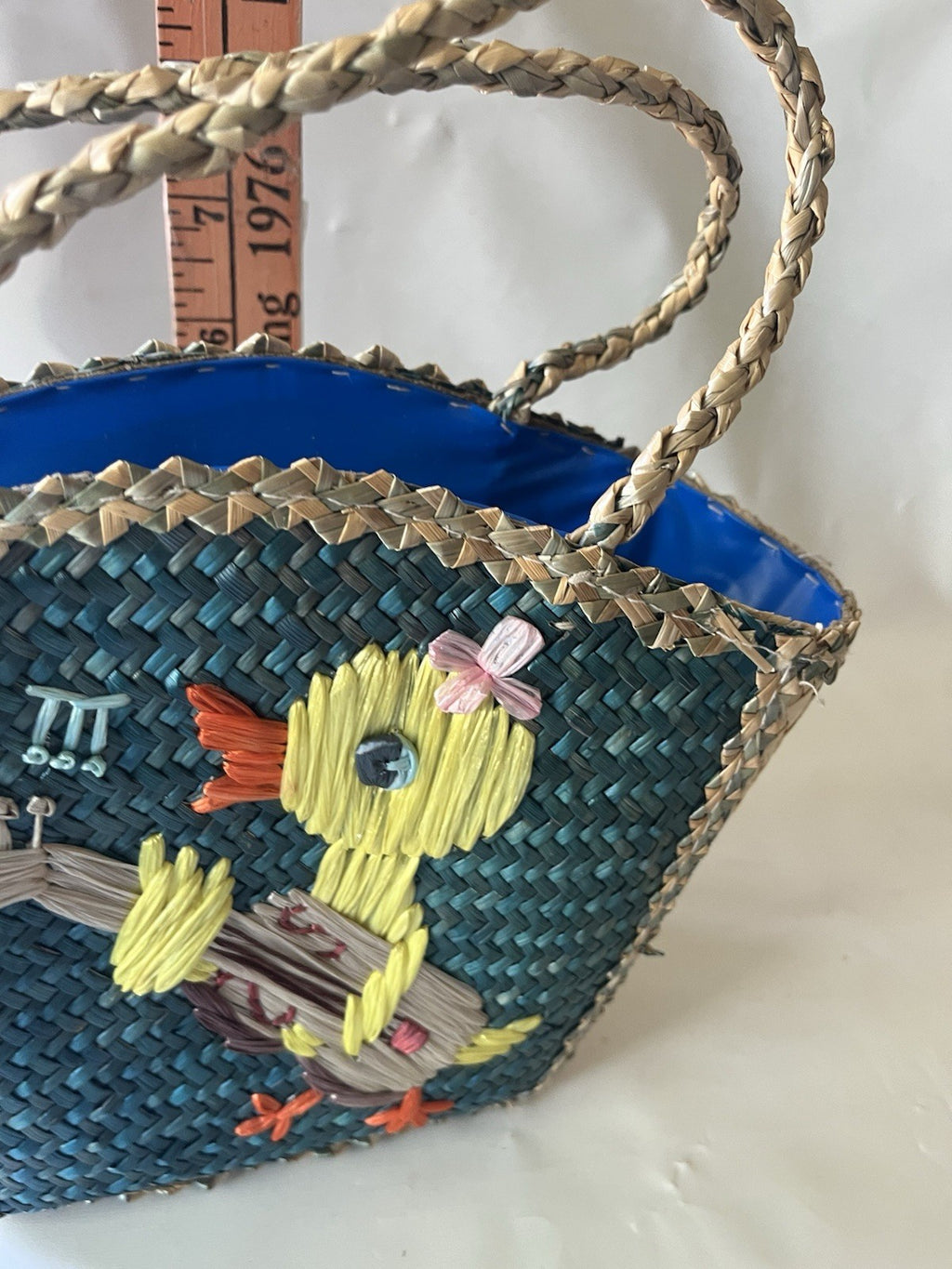 Vtg. 1960’s Woven Straw Raffia Child’s Easter Basket Duck Play Guitar Vinyl Int.