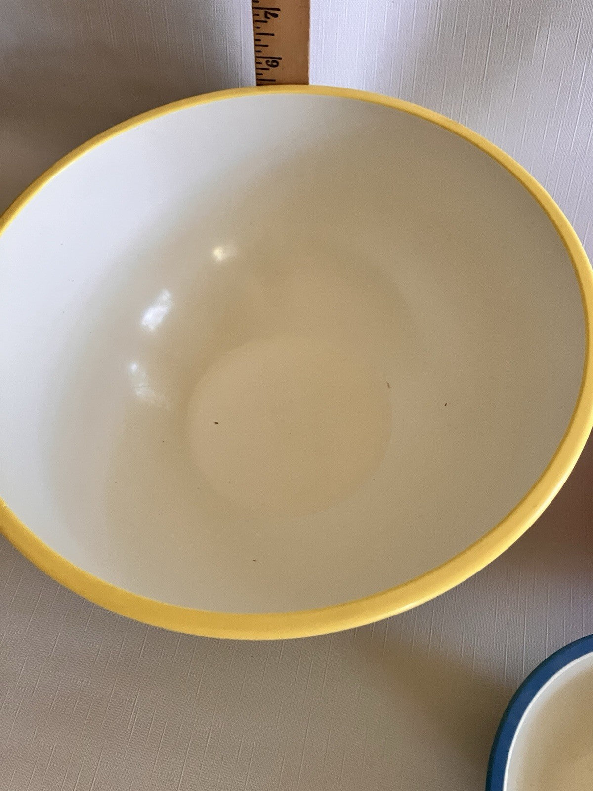 Vintage Melamine Mixing Bowls And NWB 11 Pc Measuring Cups
