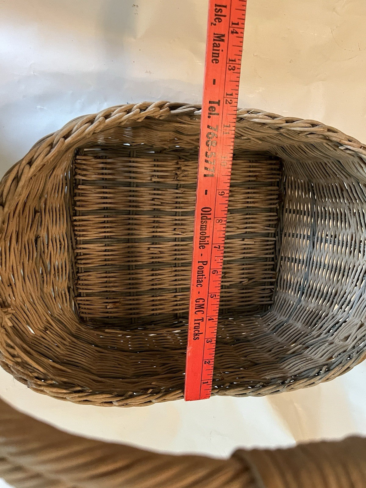 Vintage Large Gathering Basket With Rectangle Bottom, Unique Details, GUC