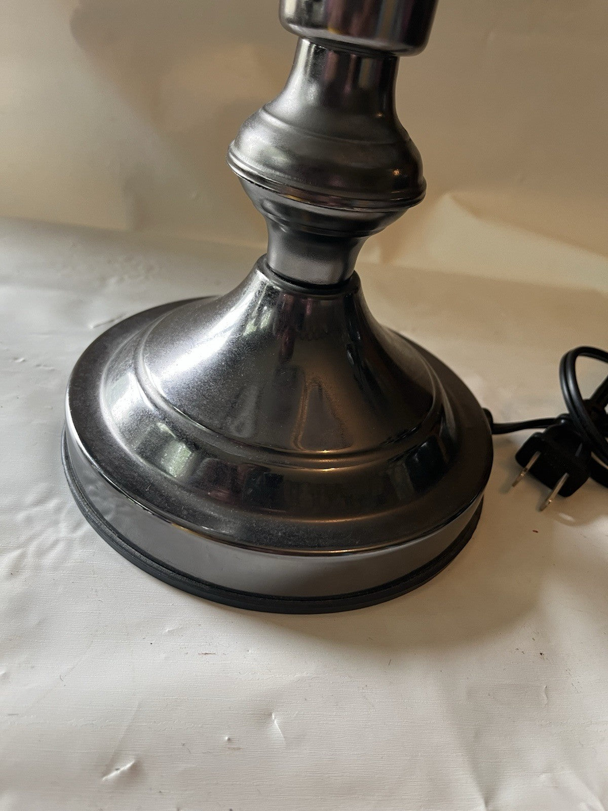 Vtg OK Lighting NASCAR Tiffany Style Touch Lamp; Earnhardt Sr, Jr Others. Works!