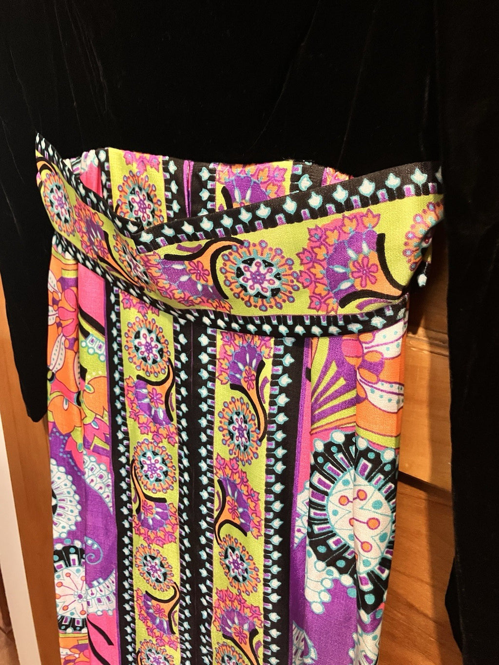 Vintage 1960 Black Velvet Long sleeve Dress W/ Psychedelic Pattern-