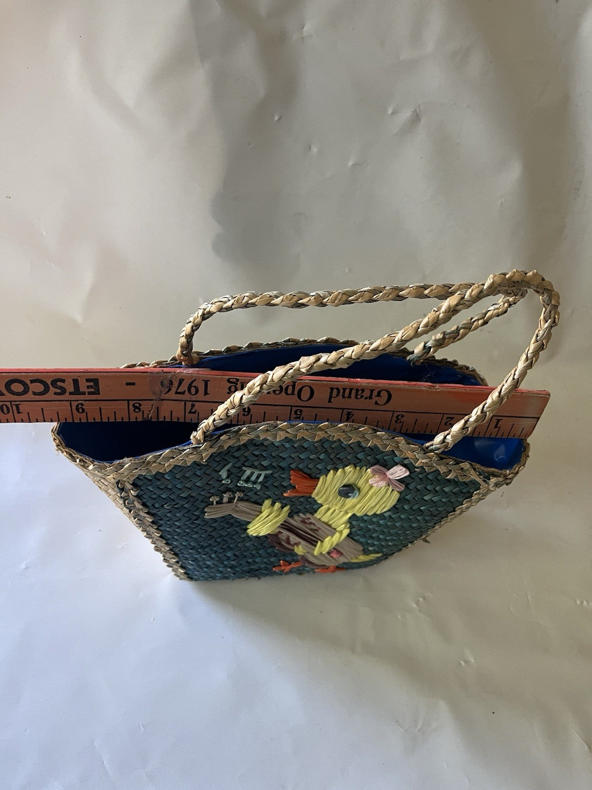 Vtg. 1960’s Woven Straw Raffia Child’s Easter Basket Duck Play Guitar Vinyl Int.