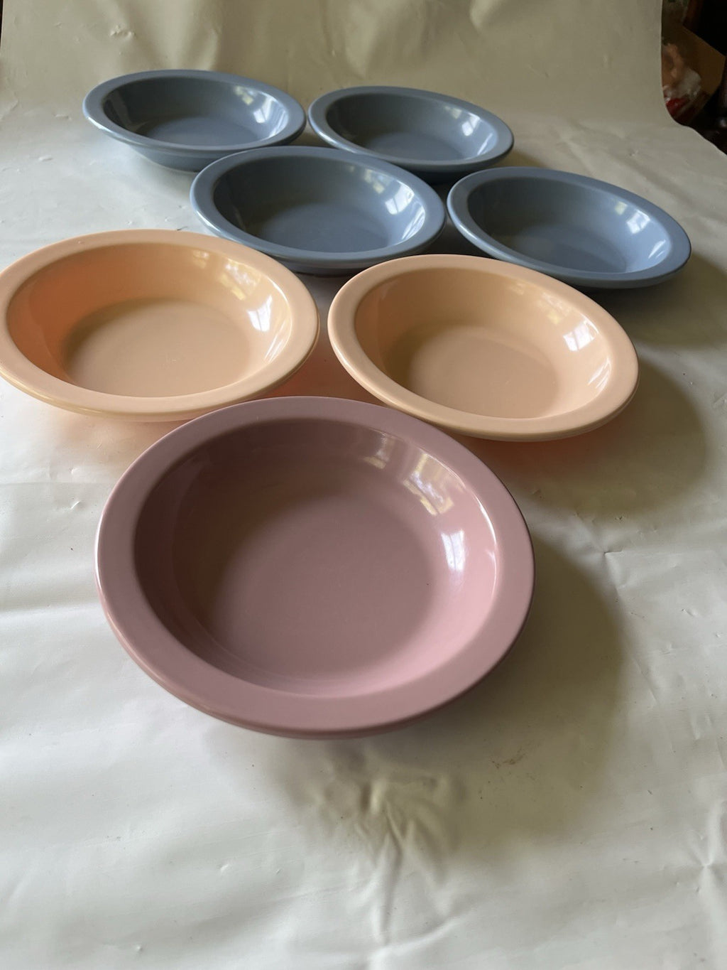 Vintage MCM Pastel Pallet Of Melamine Dessert Bowls (7) Dallas Ware Style B-75