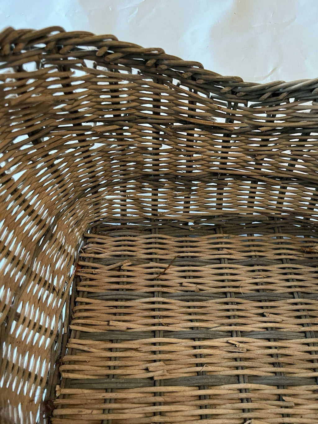 Vintage Large Gathering Basket With Rectangle Bottom, Unique Details, GUC