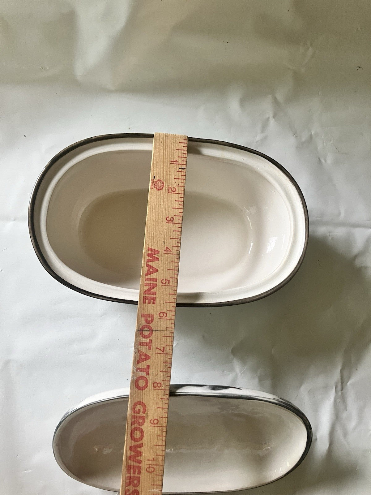 Vintage Black And White Marbled Ceramic Agateware 9” Oval Casserole W/ Lid