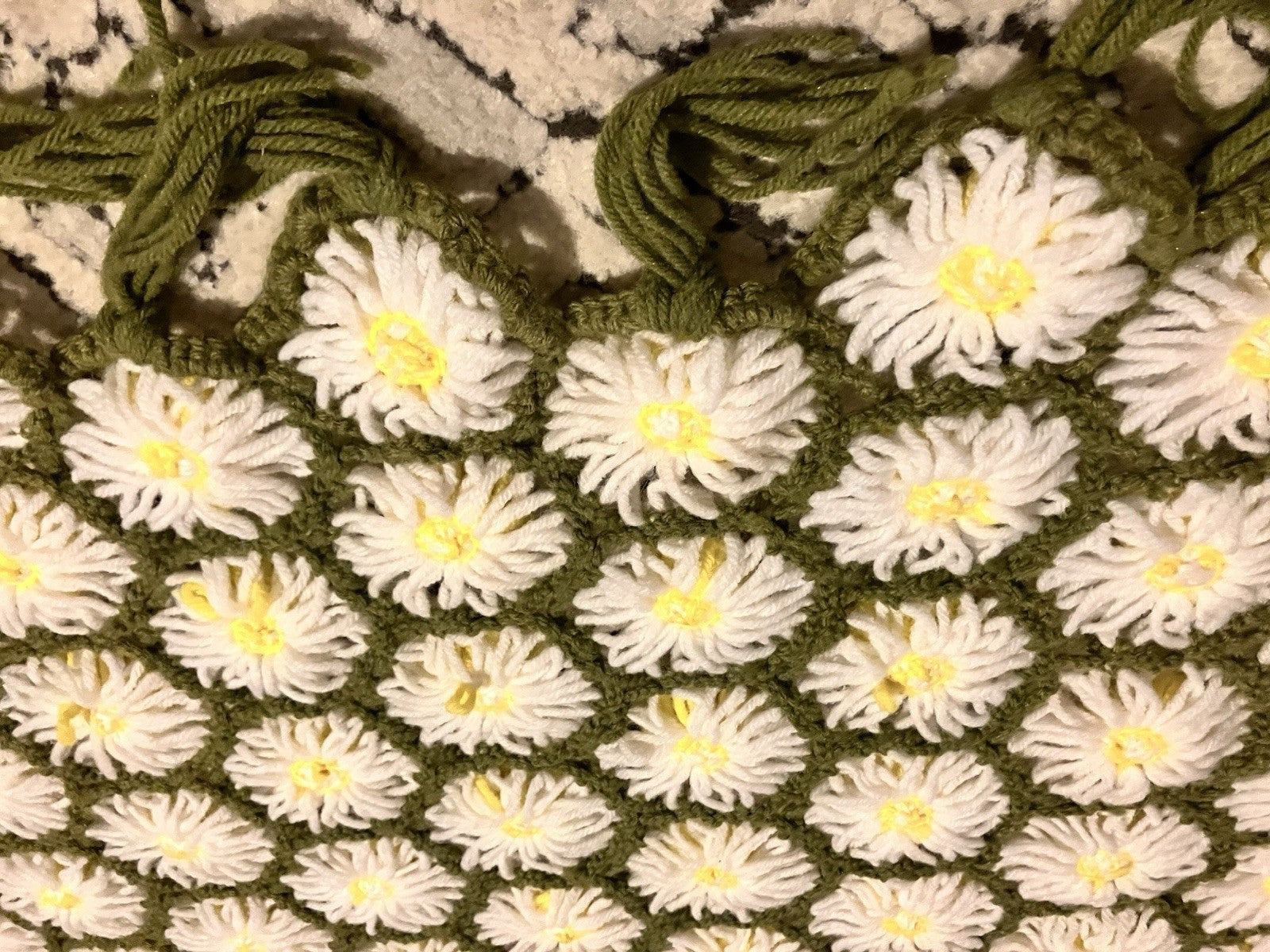 Vintage Daisy Chain Blanket Twin Size Crochet Topper Blanket 60” Long EVC