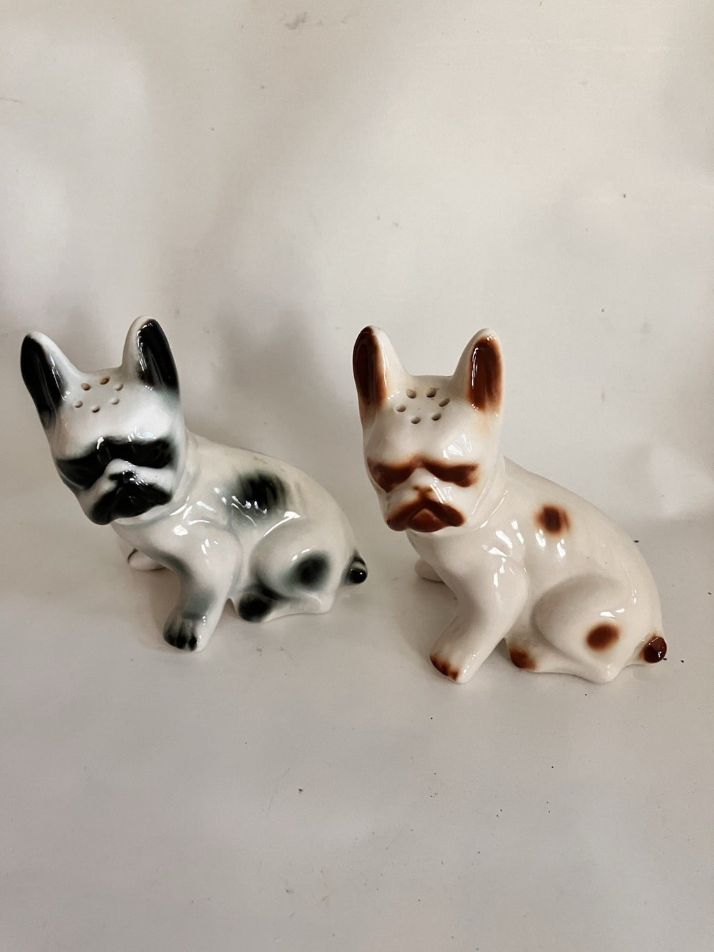 Vintage 1960s Lot Of 2 Bull Dog/Dogs Salt And Pepper Shaker Sets. EVC!