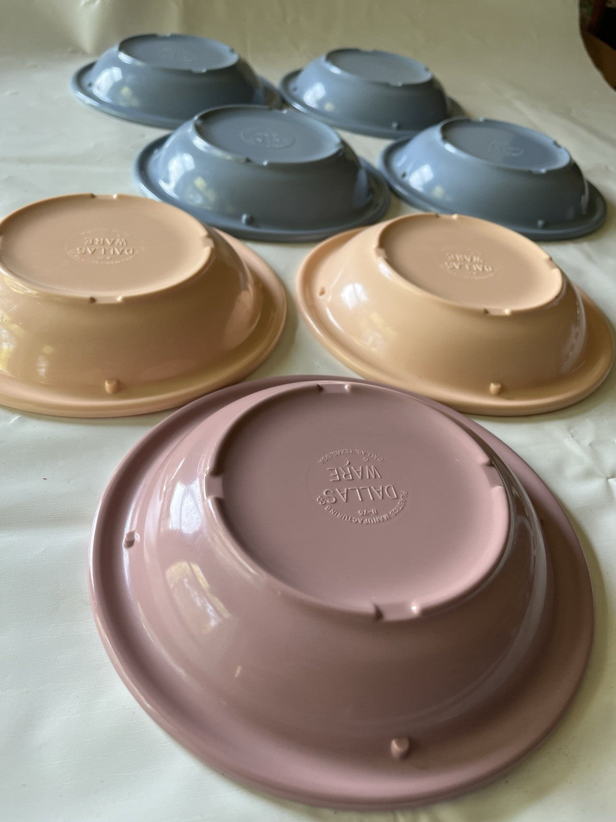 Vintage MCM Pastel Pallet Of Melamine Dessert Bowls (7) Dallas Ware Style B-75